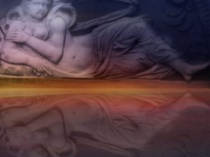 Romanas, figuras reclinadas